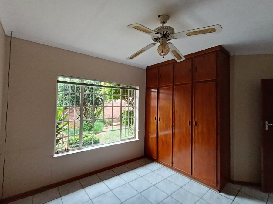 2 Bedroom Property for Sale in Langenhovenpark Free State